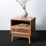 MODERN SOLID WOOD BEDSIDE TABLE WITH DRAWER